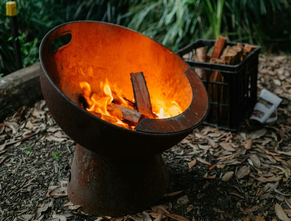 Modern pool water fountain in Austin with LED lights
